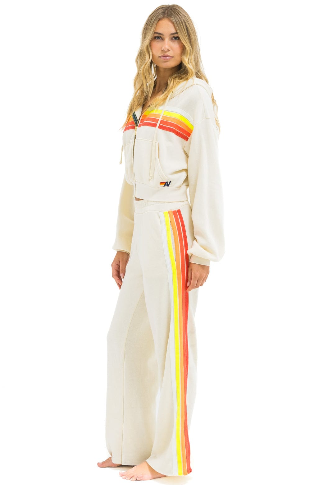 Classic 5 STRIPE WIDE LEG POCKET SWEATPANTS - VINTAGE WHITE WHITE NEON