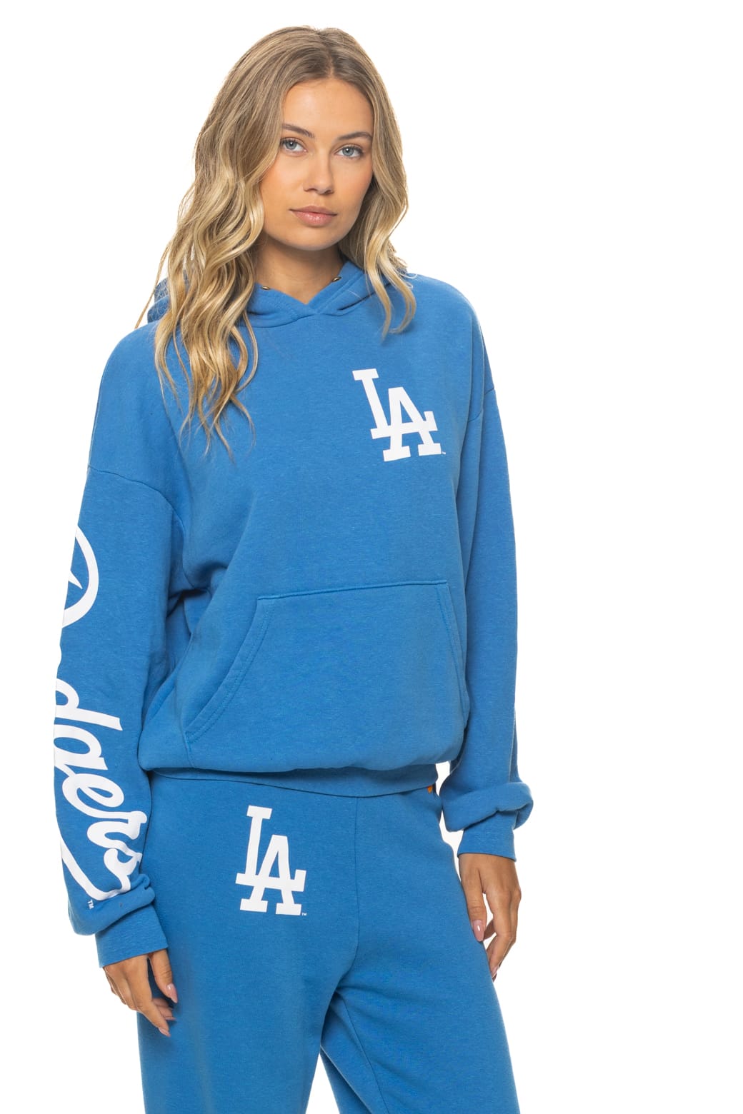Classic LOS ANGELES DODGERS 2026 RELAXED PULLOVER HOODIE - COBALT